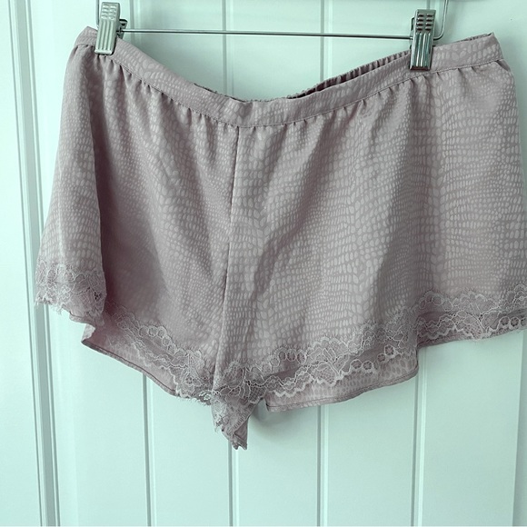 Victorias Secret Set - Picture 3 of 3